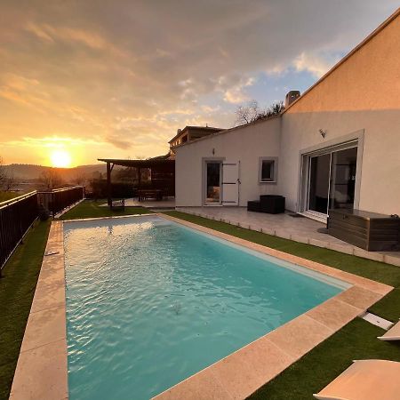 Villa Avec Piscine 库尔斯 外观 照片