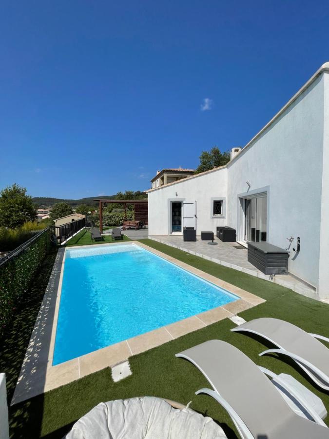 Villa Avec Piscine 库尔斯 外观 照片